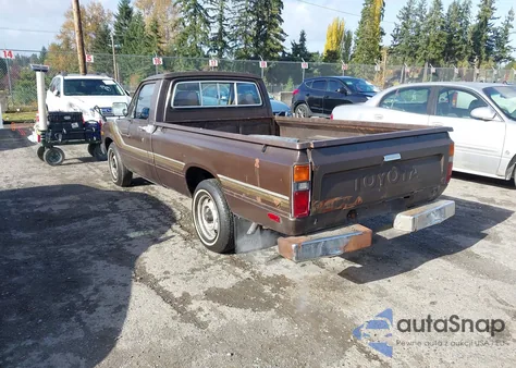 1982 Toyota Pickup 1/2 Ton Rn44 из США, поврежденный, VIN JT4RN44S6C0052135